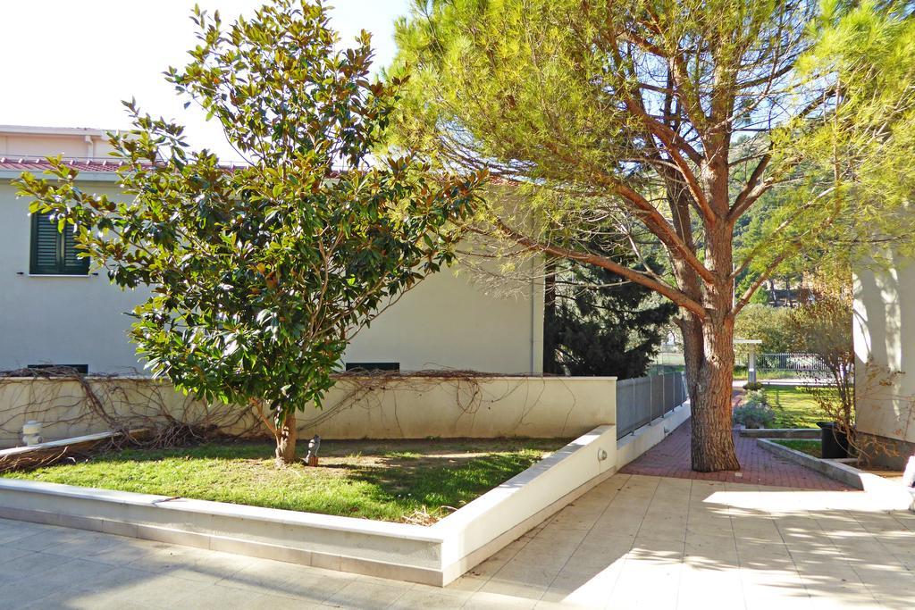Apartments Villa Ceres 클레크 외부 사진